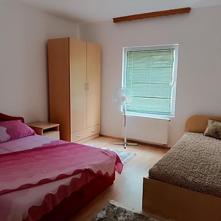 דירות מוסטר Apartman Asi מראה חיצוני תמונה