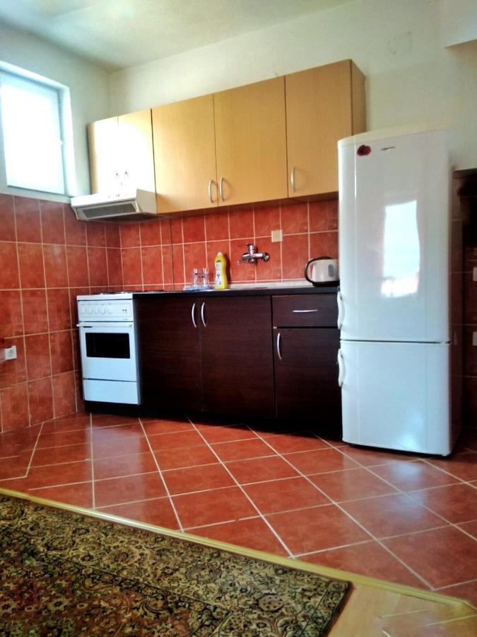 דירות מוסטר Apartman Asi מראה חיצוני תמונה